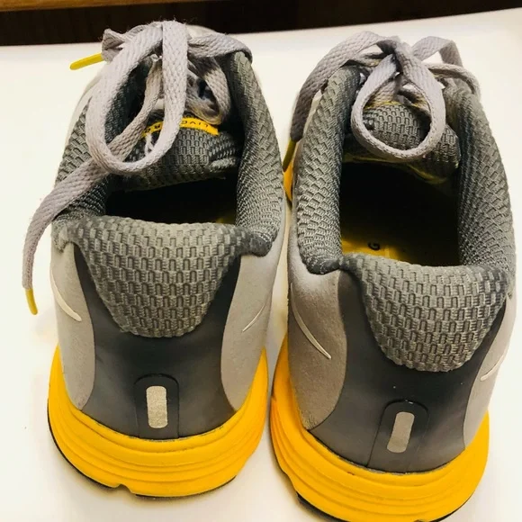 Nike shoes size 6.5 - Picture 4 of 7